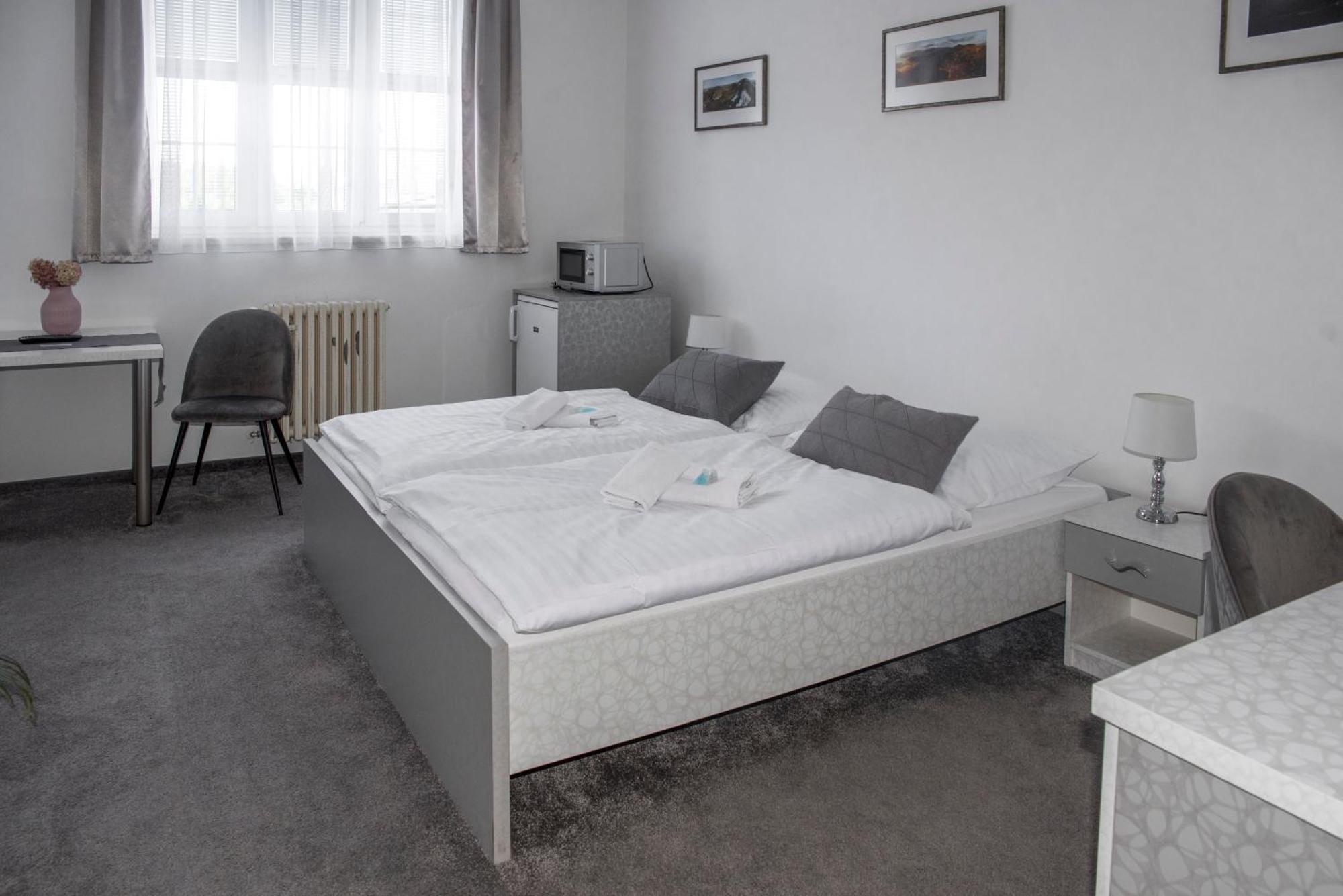 CLASSIC apartmány Třinec Trinec Exterior foto